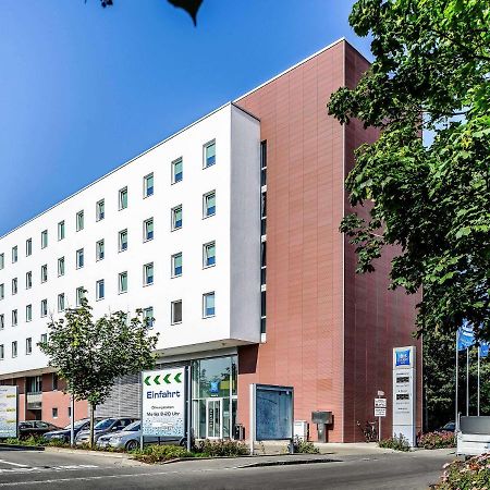 Ibis Budget Augsburg City ภายนอก รูปภาพ